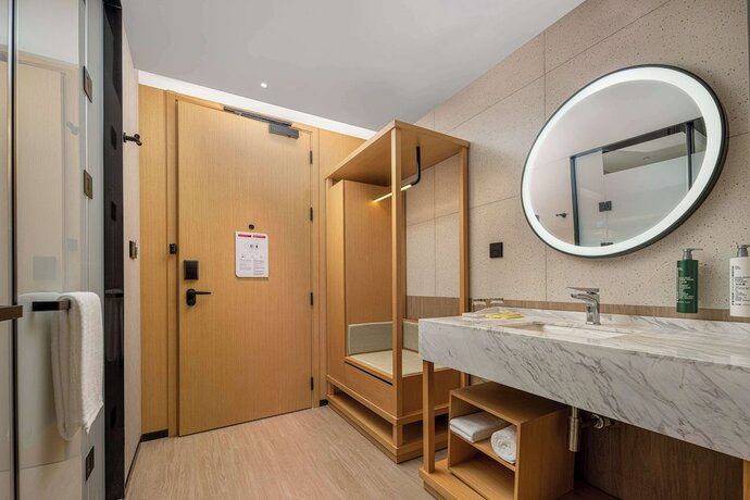 Imagen de la habitación del Hotel Hilton Garden Inn Shanghai Lujiazui. Foto 15