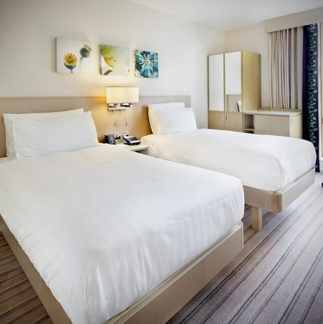 Imagen de la habitación del Hotel Hilton Garden Inn Shangri-la. Foto 11