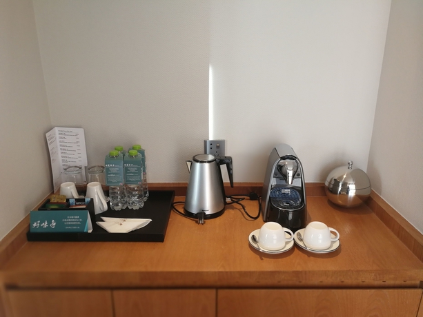 Imagen de la habitación del Hotel Hilton Garden Inn Shangri-la. Foto 16