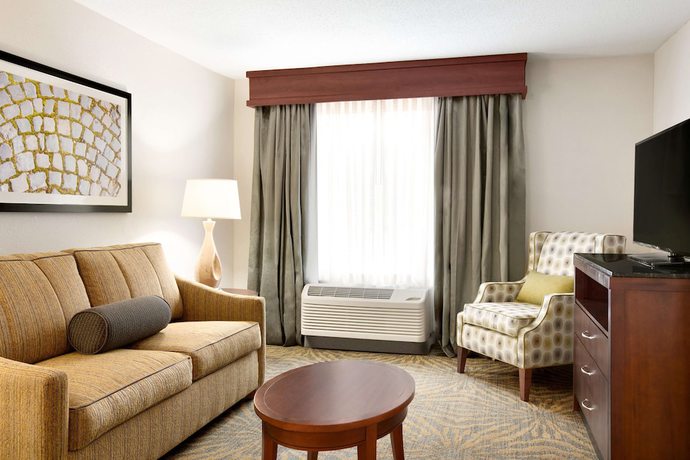 Imagen de la habitación del Hotel Hilton Garden Inn Shelton. Foto 2
