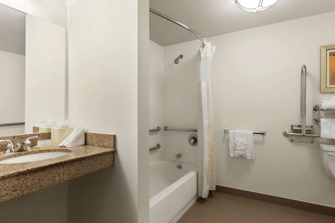 Imagen de la habitación del Hotel Hilton Garden Inn Shelton. Foto 12