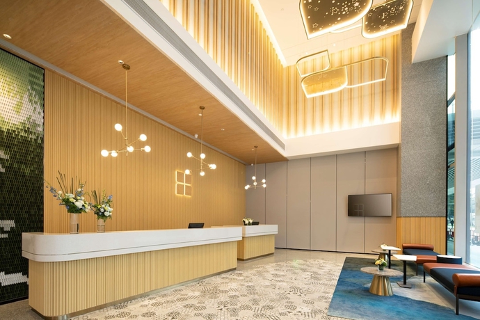 Imagen de los interiores del Hotel Hilton Garden Inn Shenzhen Airport. Foto 17