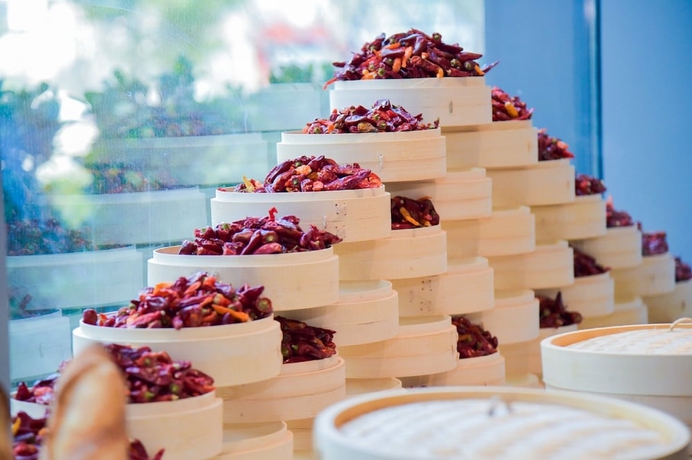 Imagen del bar/restaurante del Hotel Hilton Garden Inn Shenzhen World Exhibition and Convention Center. Foto 7