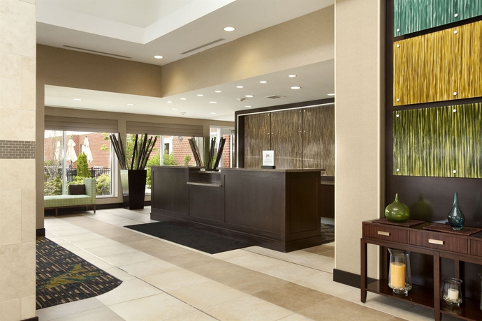 Imagen de los interiores del Hotel Hilton Garden Inn Silver Spring White Oak. Foto 12