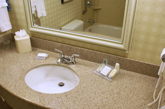 Imagen de la habitación del Hotel Hilton Garden Inn Sonoma County Airport. Foto 2