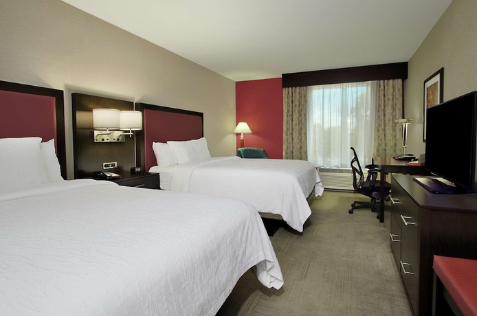 Imagen de la habitación del Hotel Hilton Garden Inn Sonoma County Airport. Foto 3