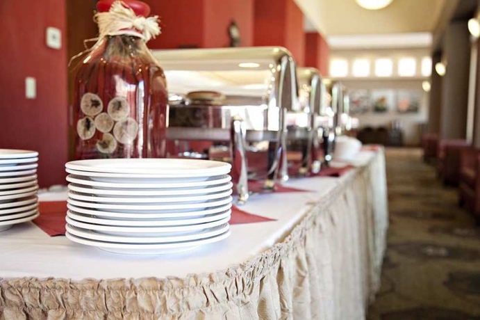 Imagen del bar/restaurante del Hotel Hilton Garden Inn St. George. Foto 2