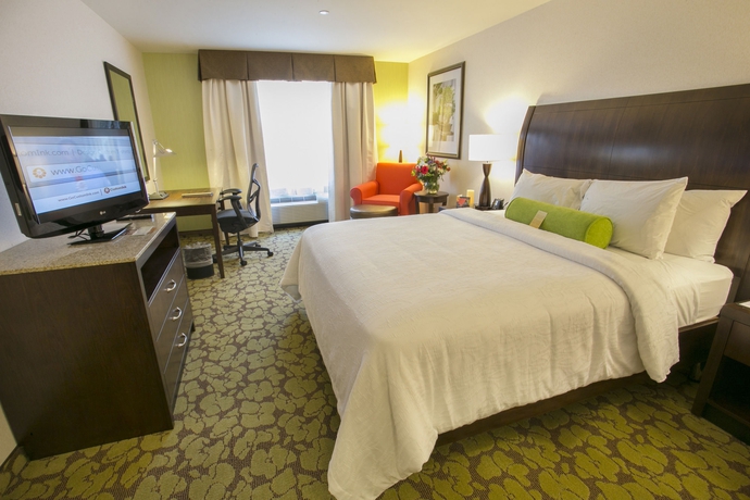 Imagen de la habitación del Hotel Hilton Garden Inn Stony Brook. Foto 6