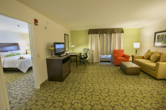 Imagen de la habitación del Hotel Hilton Garden Inn Stony Brook. Foto 7