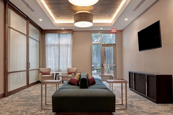 Imagen de los interiores del Hotel Hilton Garden Inn Summerville. Foto 18
