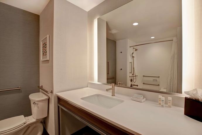 Imagen de la habitación del Hotel Hilton Garden Inn Summerville. Foto 16