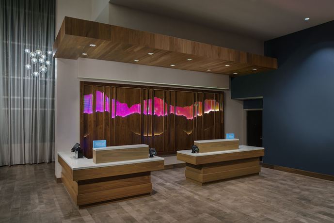 Imagen de los interiores del Hotel Hilton Garden Inn Sunnyvale. Foto 18