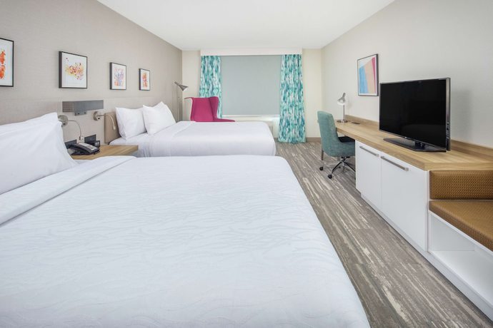 Imagen de la habitación del Hotel Hilton Garden Inn Surprise Phoenix. Foto 5