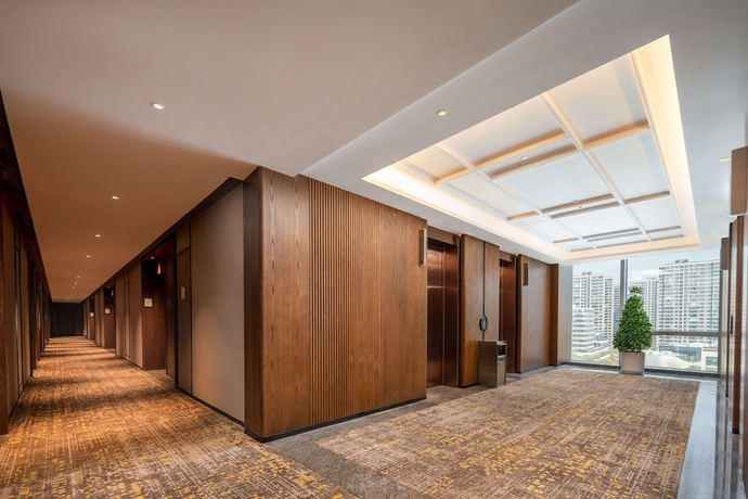 Imagen de los interiores del Hotel Hilton Garden Inn Suzhou Kunshan. Foto 13