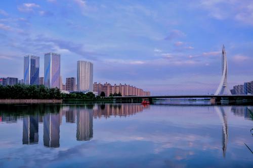 Imagen general del Hotel Hilton Garden Inn Taiyuan Binhe. Foto 5