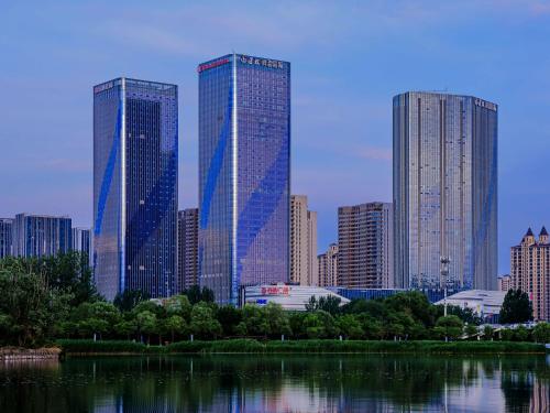 Imagen general del Hotel Hilton Garden Inn Taiyuan Binhe. Foto 6