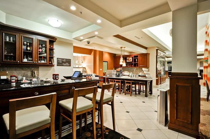 Imagen del bar/restaurante del Hotel Hilton Garden Inn Tampa Northwest/oldsmar. Foto 3