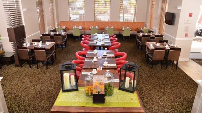 Imagen de los interiores del Hotel Hilton Garden Inn Tampa Ybor Historic District. Foto 5