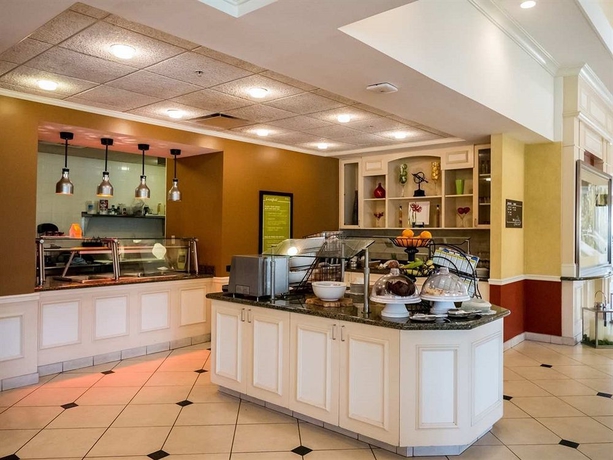 Imagen del bar/restaurante del Hotel Hilton Garden Inn Tampa/riverview/brandon. Foto 3