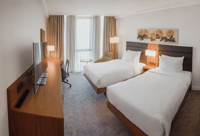 Imagen de la habitación del Hotel Hilton Garden Inn Tbilisi Chavchavadze. Foto 7