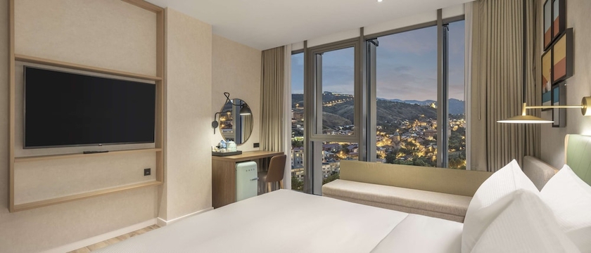 Imagen de la habitación del Hotel Hilton Garden Inn Tbilisi Riverview. Foto 6