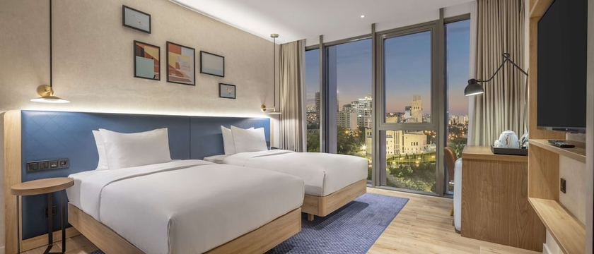 Imagen de la habitación del Hotel Hilton Garden Inn Tbilisi Riverview. Foto 13