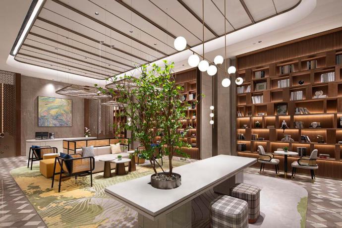 Imagen de los interiores del Hotel Hilton Garden Inn Tianjin Five Great Avenues. Foto 25