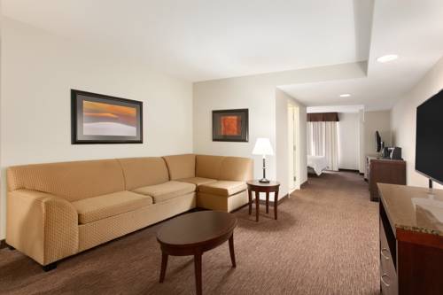 Imagen de la habitación del Hotel Hilton Garden Inn Toledo Perrysburg. Foto 7