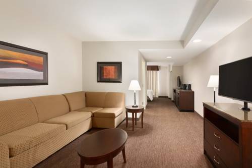 Imagen de la habitación del Hotel Hilton Garden Inn Toledo Perrysburg. Foto 12