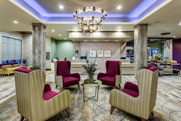 Imagen de los interiores del Hotel Hilton Garden Inn Topeka. Foto 16