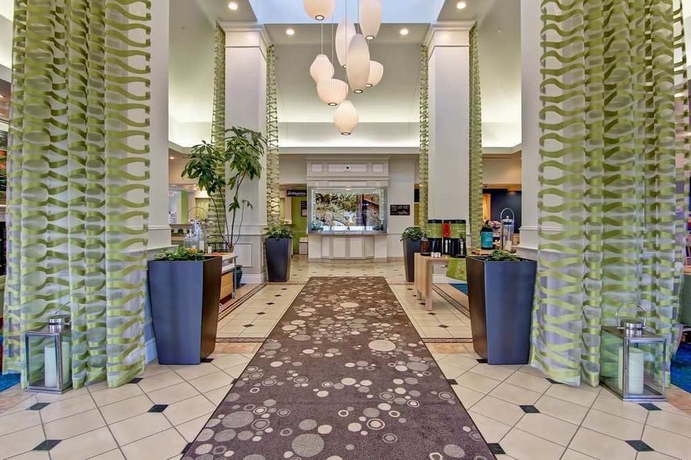 Imagen de los interiores del Hotel Hilton Garden Inn Toronto - Mississauga. Foto 11