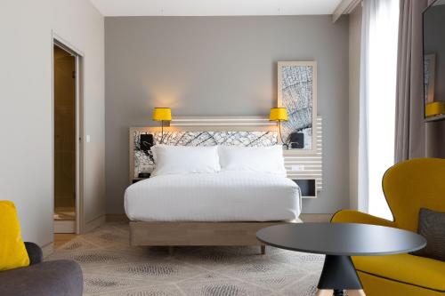 Imagen de la habitación del Hotel Hilton Garden Inn Tours Centre. Foto 17