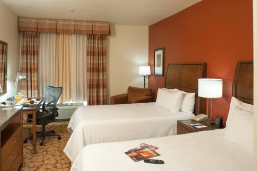 Imagen de la habitación del Hotel Hilton Garden Inn Tulsa Airport. Foto 7