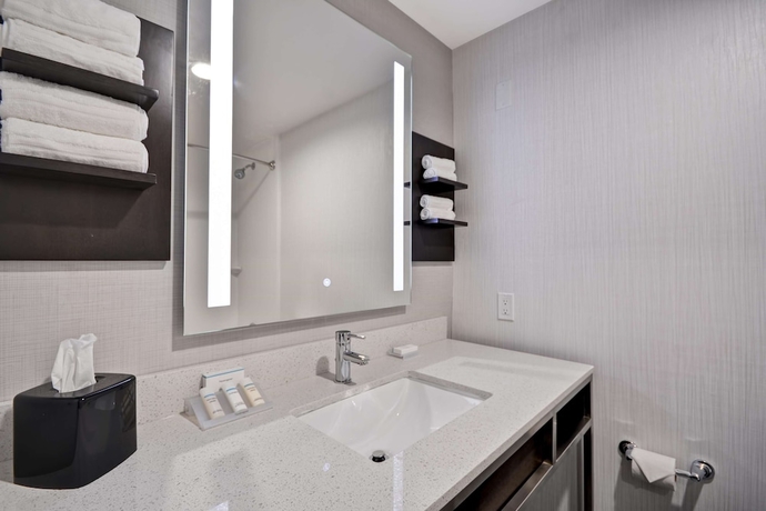 Imagen de la habitación del Hotel Hilton Garden Inn Tulsa-broken Arrow. Foto 9