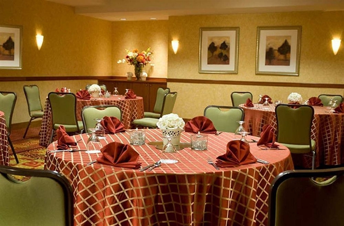 Imagen de los interiores del Hotel Hilton Garden Inn Tysons Corner. Foto 6