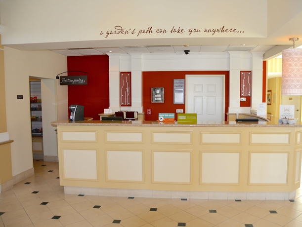 Imagen de los interiores del Hotel Hilton Garden Inn Victorville. Foto 8