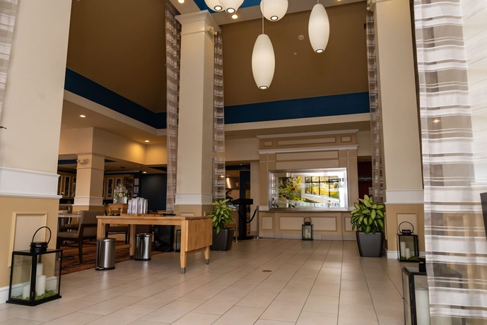 Imagen de los interiores del Hotel Hilton Garden Inn Victorville. Foto 12