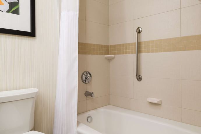 Imagen de la habitación del Hotel Hilton Garden Inn Wayne. Foto 4