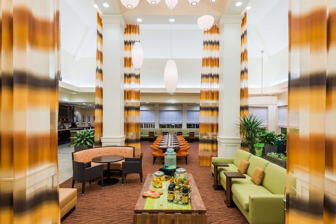 Imagen de los interiores del Hotel Hilton Garden Inn Wayne. Foto 20