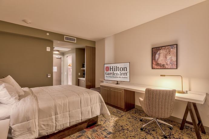Imagen de la habitación del Hotel Hilton Garden Inn West Palm Beach I95 Outlets, West Palm Beach. Foto 11
