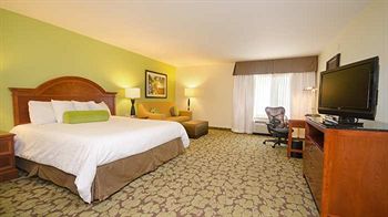Imagen de los interiores del Hotel Hilton Garden Inn Wichita. Foto 11