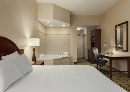 Imagen de la habitación del Hotel Hilton Garden Inn Wisconsin Dells. Foto 1