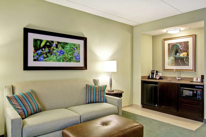 Imagen de la habitación del Hotel Hilton Garden Inn Woodbridge. Foto 16