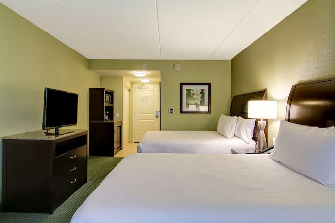 Imagen de la habitación del Hotel Hilton Garden Inn Woodbridge. Foto 17