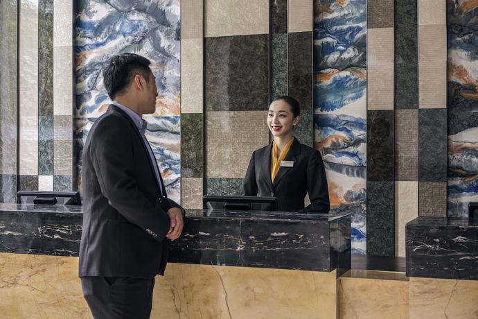 Imagen de los interiores del Hotel Hilton Garden Inn Wuhan Hankou. Foto 20
