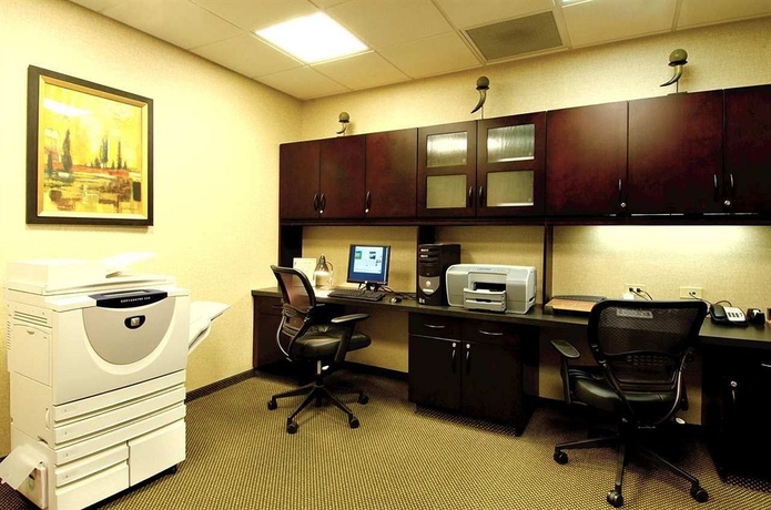 Imagen de los interiores del Hotel Hilton Garden Inn Yuma Pivot Point. Foto 13