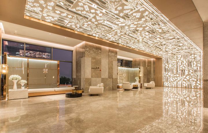 Imagen de los interiores del Hotel Hilton Garden Inn Zibo Zhangdian. Foto 19