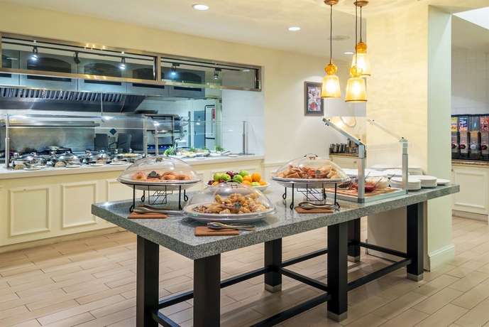 Imagen del bar/restaurante del Hotel Hilton Garden Inn at SeaWorld. Foto 6