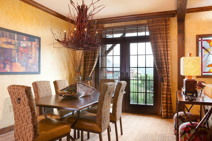 Imagen de la habitación del Hotel Hilton Grand Vac Club Wilderness Club at Big Cedar Ridgedale. Foto 9