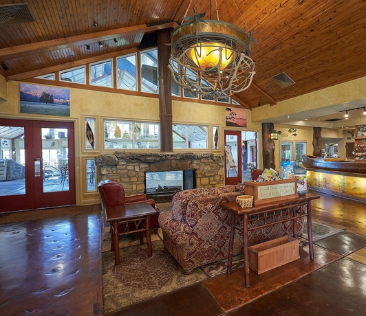 Imagen de los interiores del Hotel Hilton Grand Vac Club Wilderness Club at Big Cedar Ridgedale. Foto 15